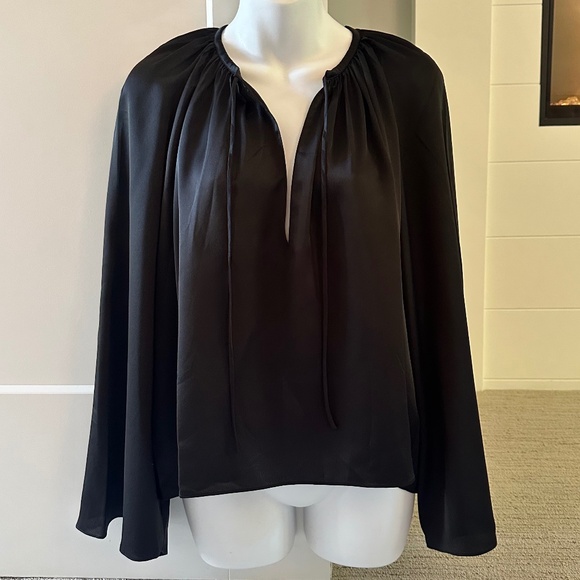FRAME Gorgeous Black Flowy Wide Sleeve Tie Front Top Sz M NWT $325!! - Picture 1 of 5